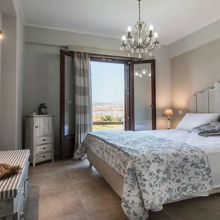 Gratsias Luxury Naxos Apartment *