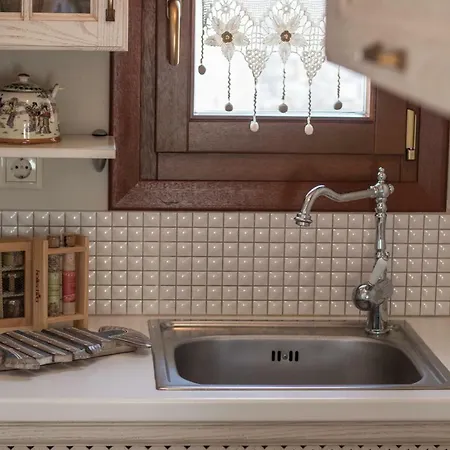 Gratsias Luxury Naxos Apartment *